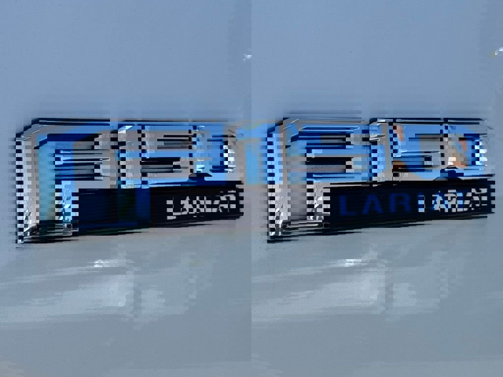 Used 2020 Ford F150 Lariat w/ Equipment Group 502A Luxury image 12