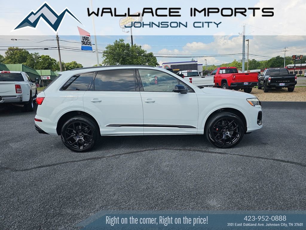 Used 2025 Audi SQ7 Premium Plus image 4