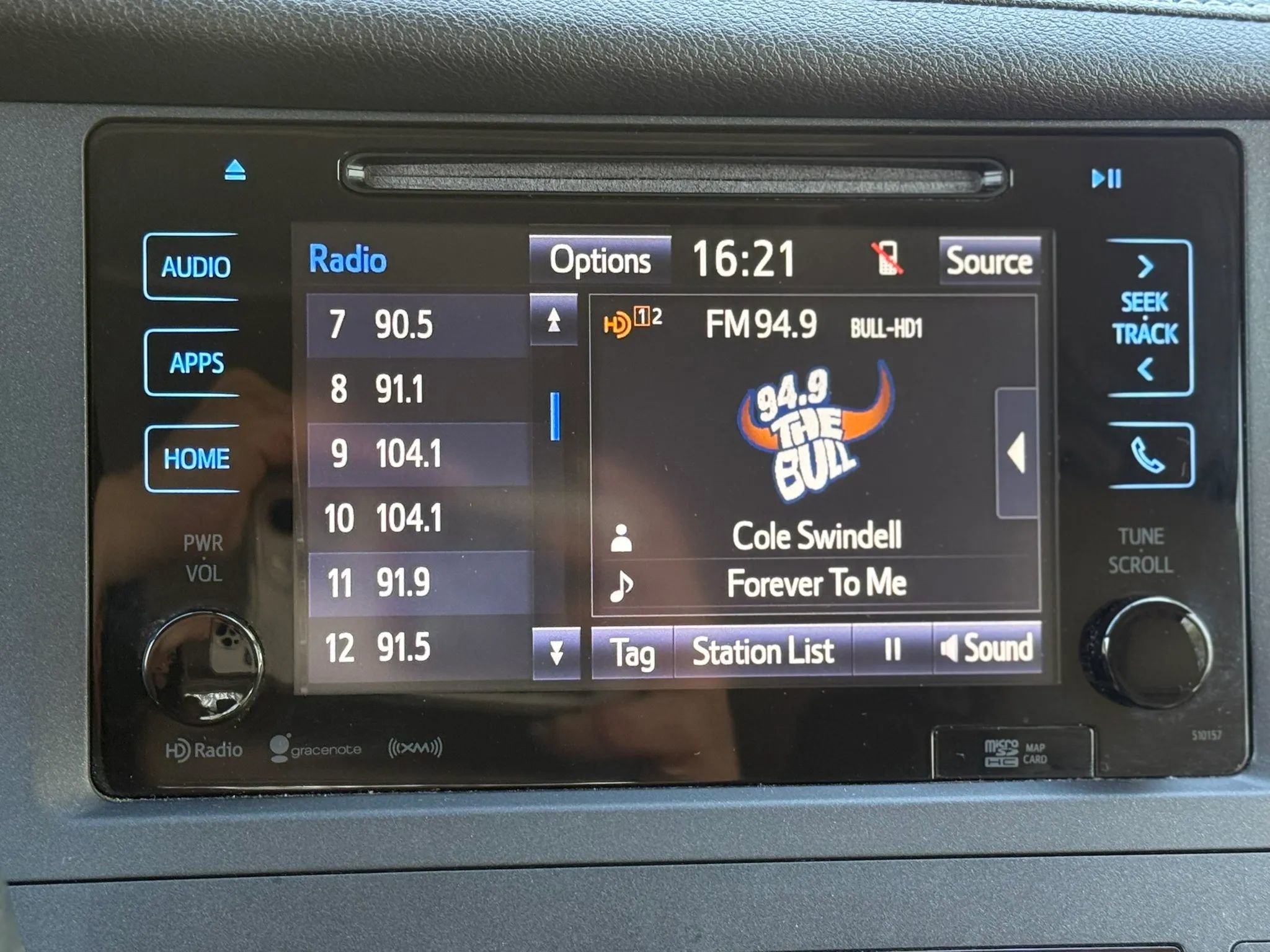 Used 2016 Toyota Sienna XLE Premium FWD image 35