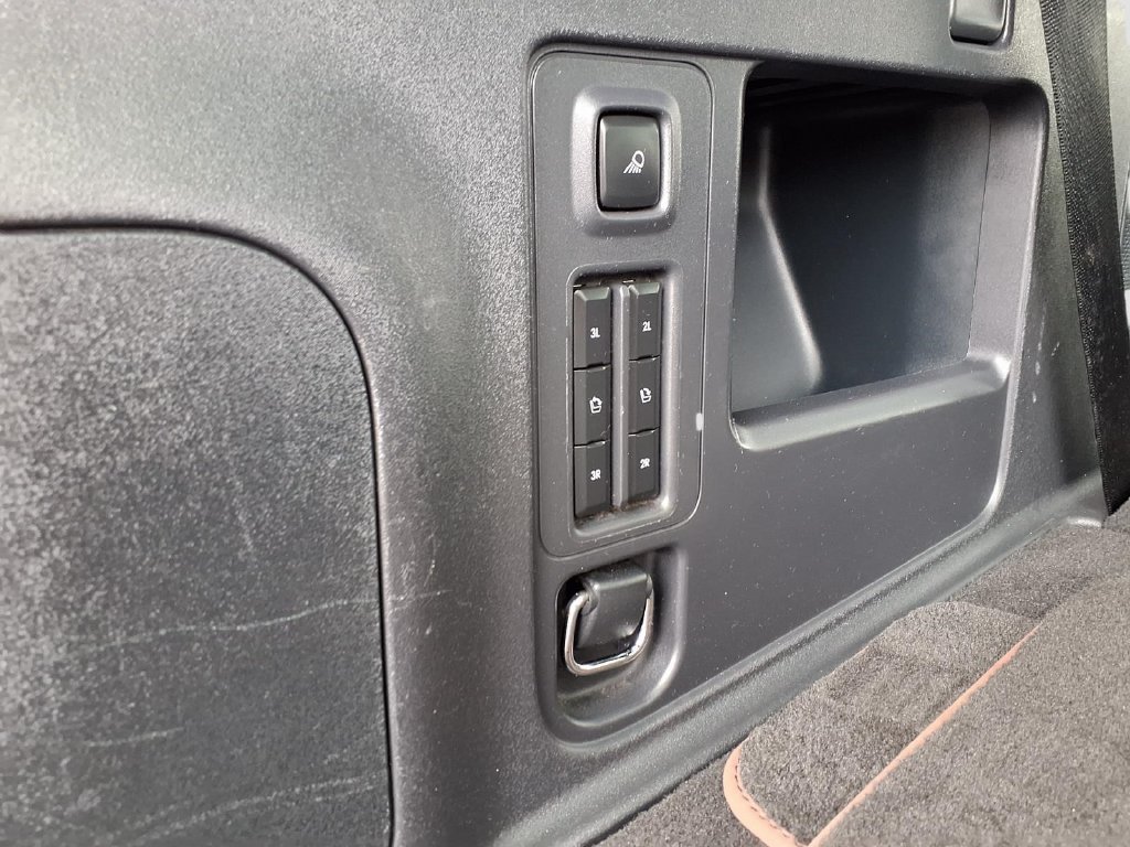Used 2025 Lincoln Navigator Reserve AWD/4WD image 39