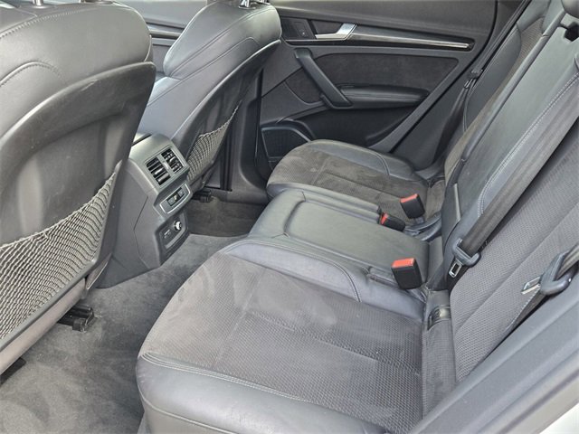 Used 2020 Audi SQ5 Premium Plus w/ Premium Plus Package image 11