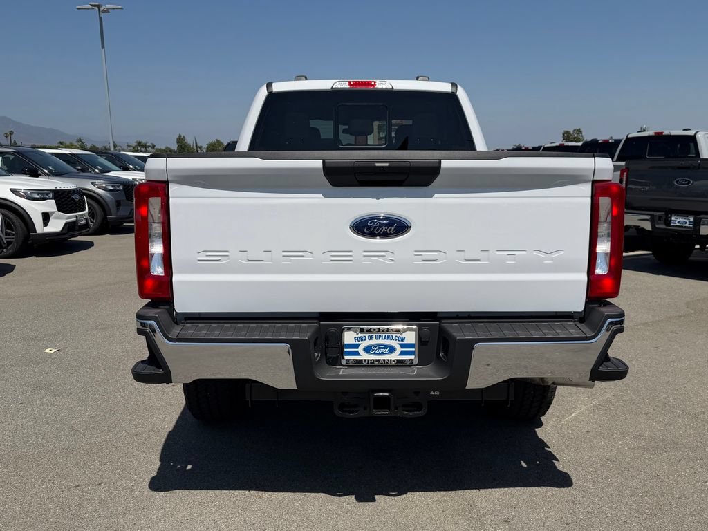 New 2026 Ford F250 XLT w/ FX4 Off-Road Package AWD/4WD image 5