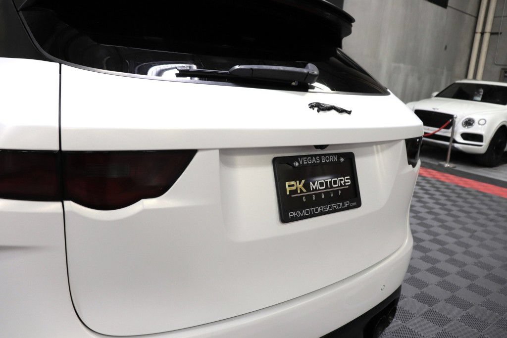 Used 2020 Jaguar F-PACE SVR AWD/4WD image 6