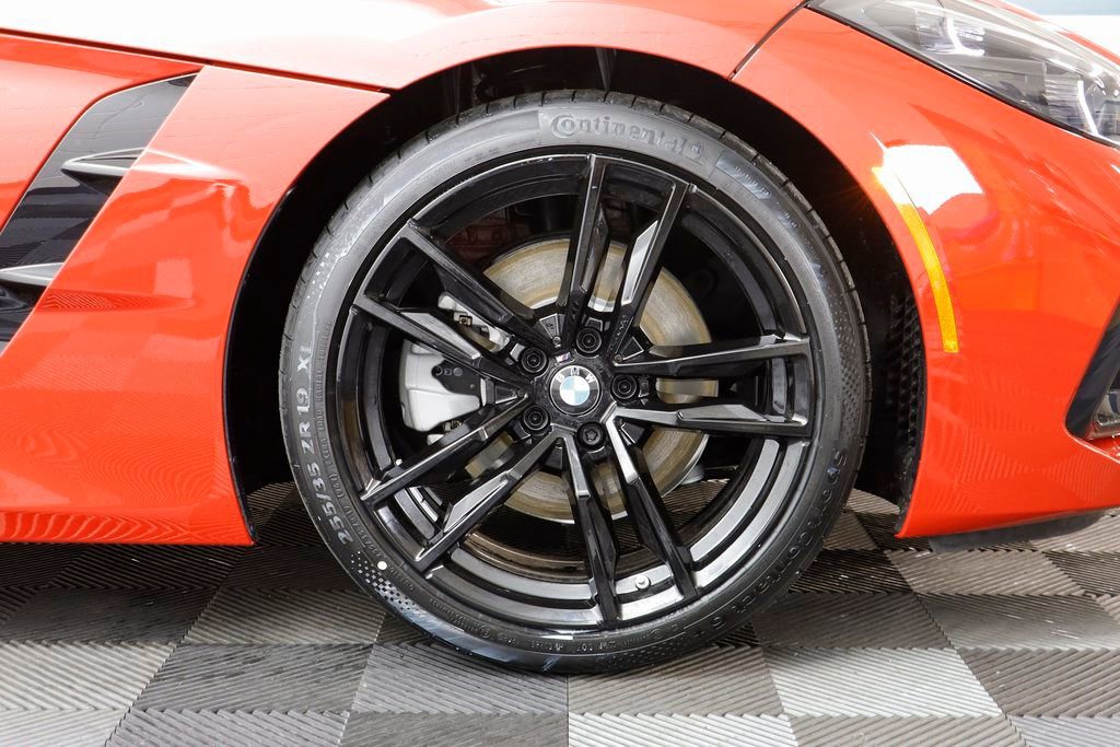 New 2026 BMW Z4 sDrive30i w/ Shadowloine Package image 23