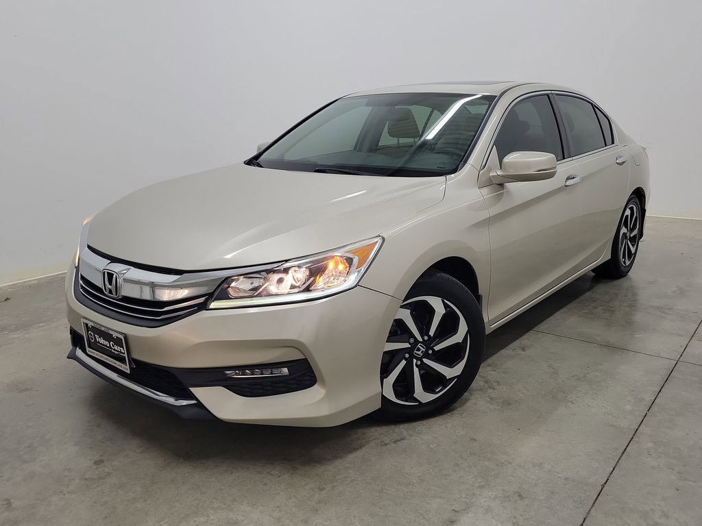 Used 2017 Honda Accord EX image 33