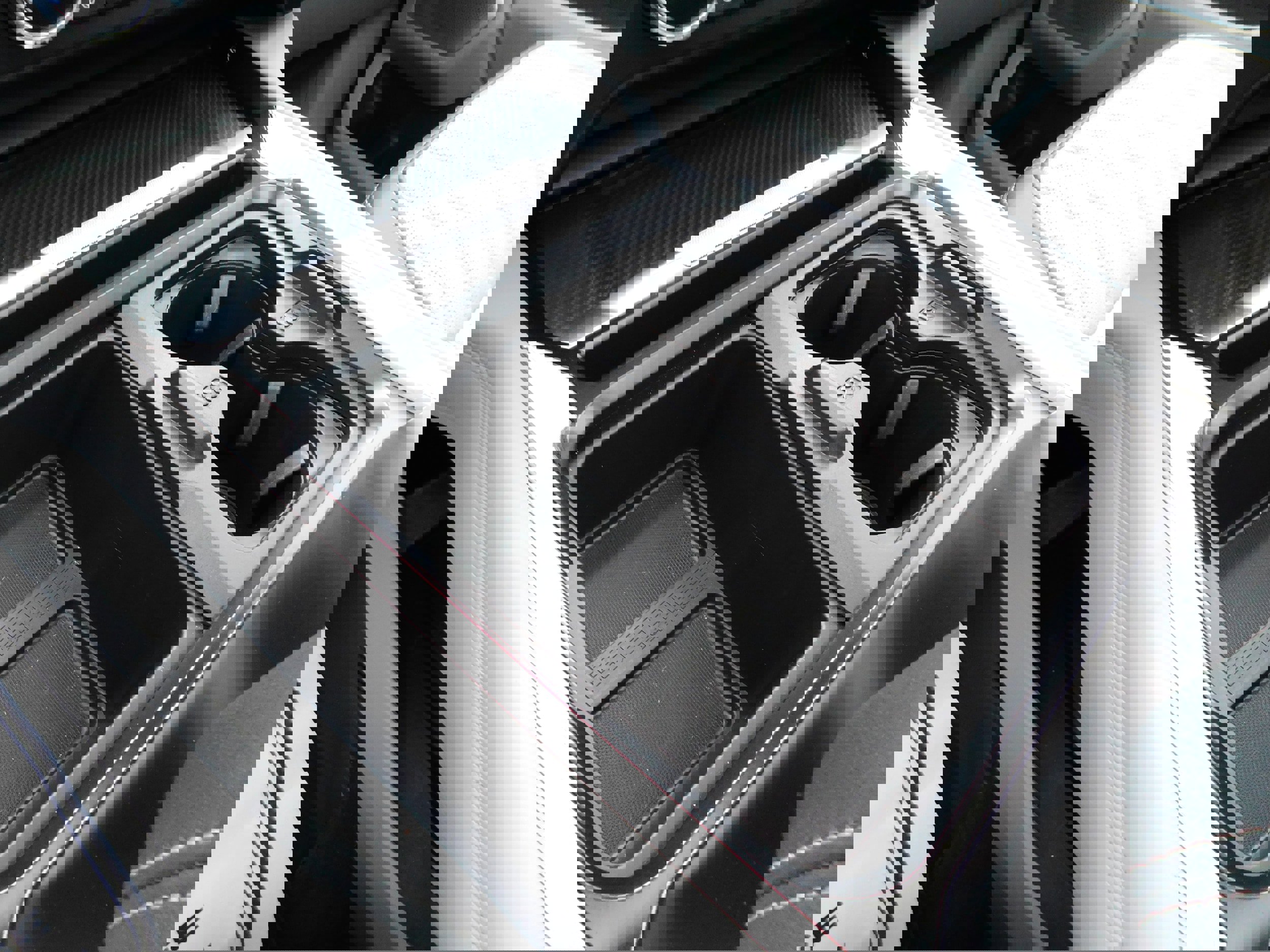 Used 2023 Ford F250 Limited w/ FX4 Off-Road Package image 31