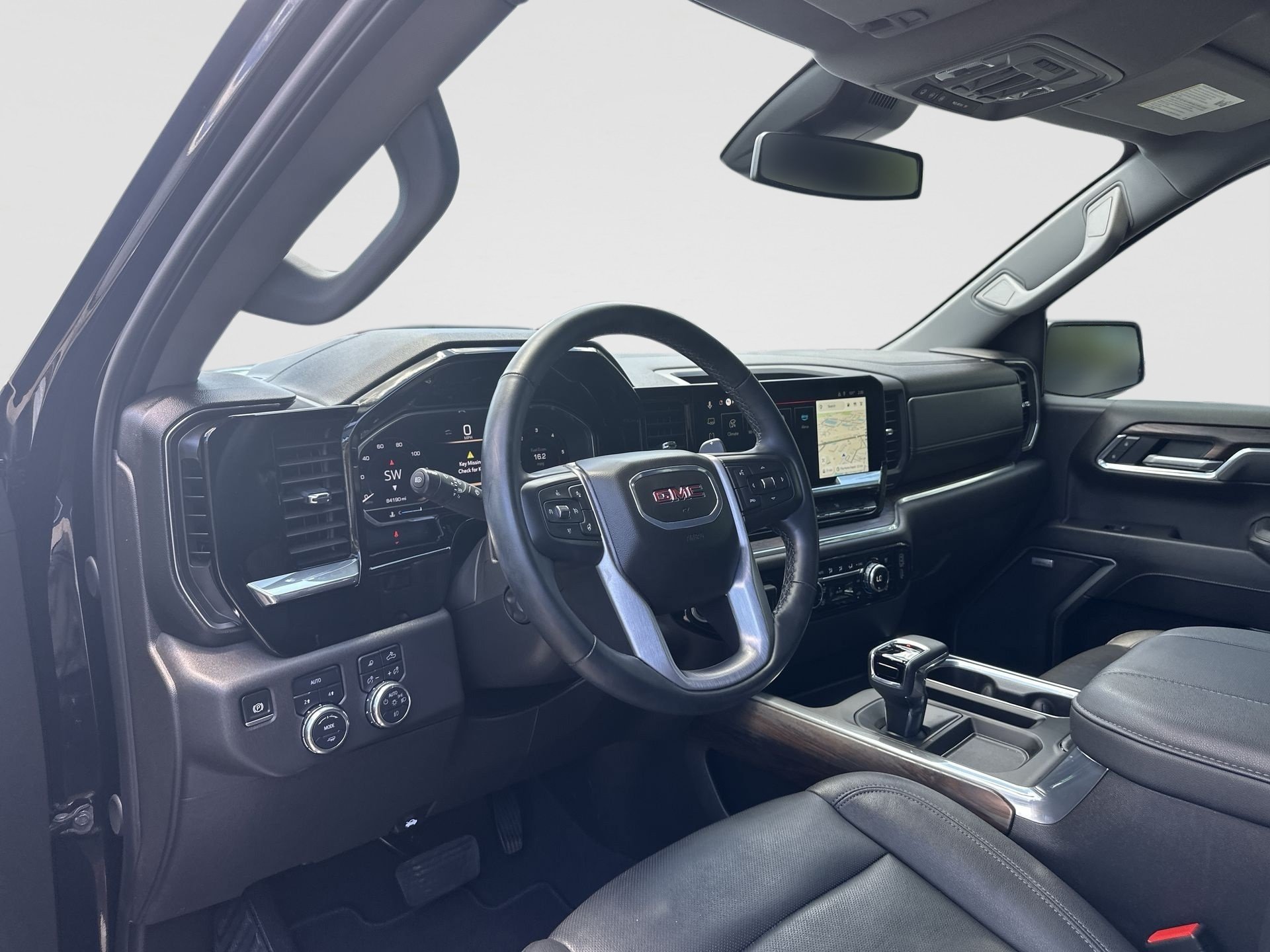 Certified 2025 GMC Sierra 1500 SLT w/ SLT Premium Plus Package AWD/4WD image 10