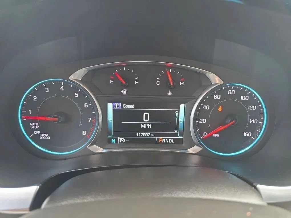 Used 2019 Chevrolet Traverse LT w/ LT Premium Package AWD/4WD image 18