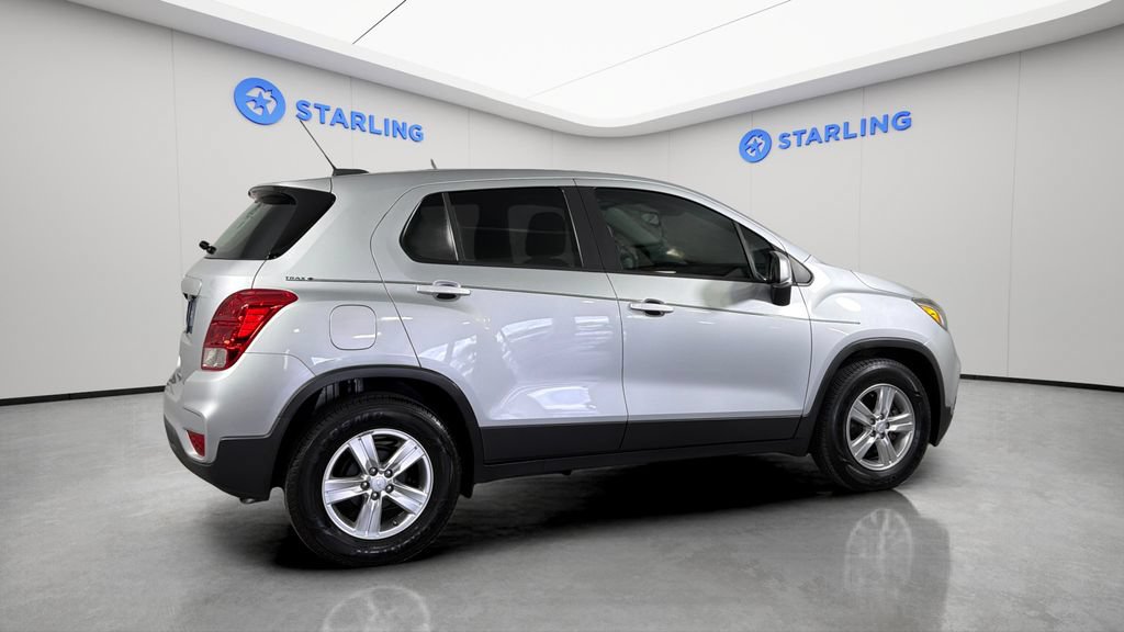 Used 2019 Chevrolet Trax LS FWD image 10