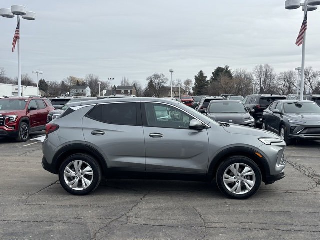 Certified 2024 Buick Encore GX Preferred w/ Comfort Package image 4