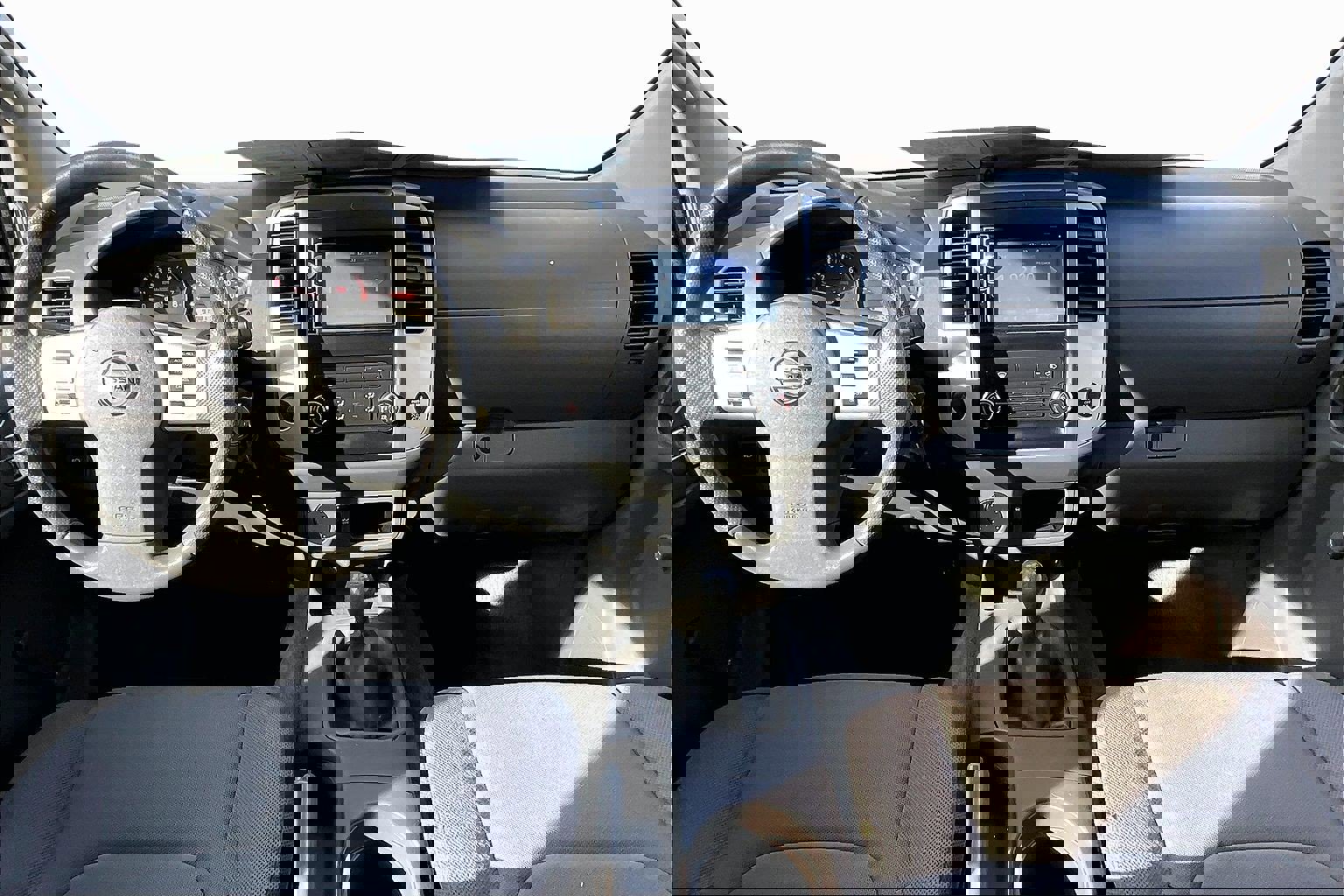 Used 2015 Nissan Frontier S w/ S Preferred Package image 14