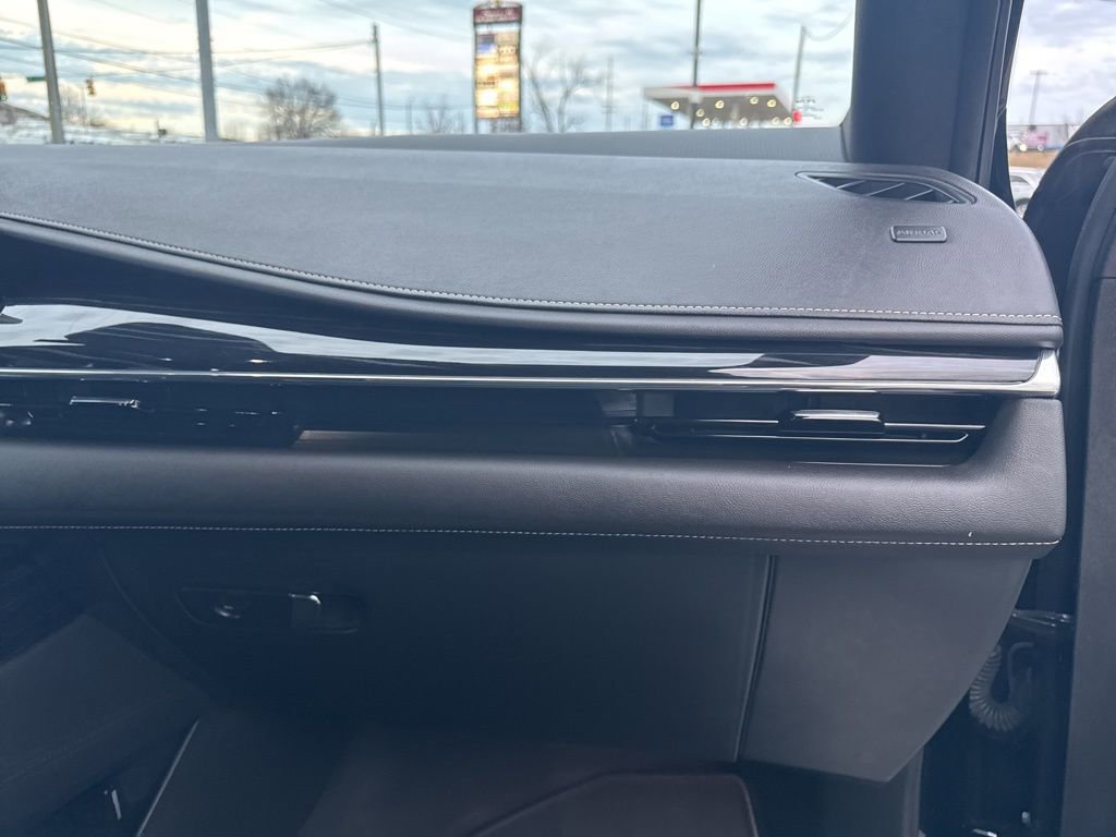 Used 2024 Cadillac Escalade Sport image 21