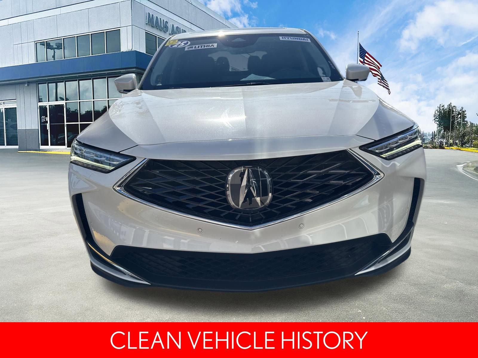 Used 2025 Acura MDX w/ Technology Package image 4