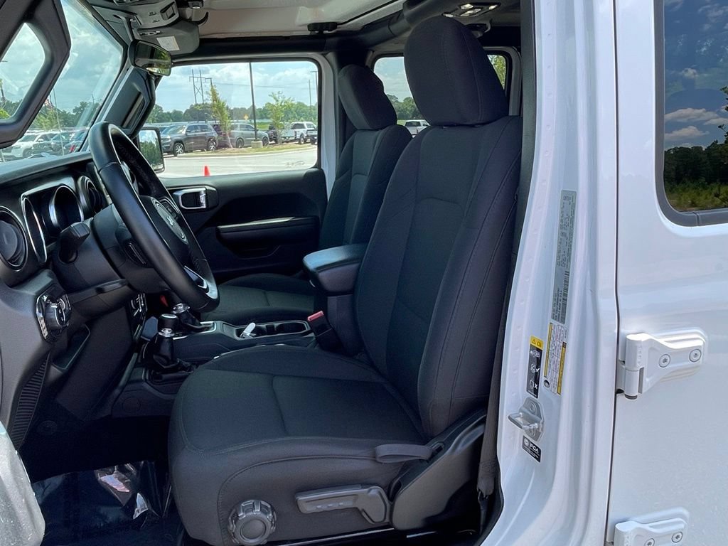 Used 2021 Jeep Gladiator Sport AWD/4WD image 36