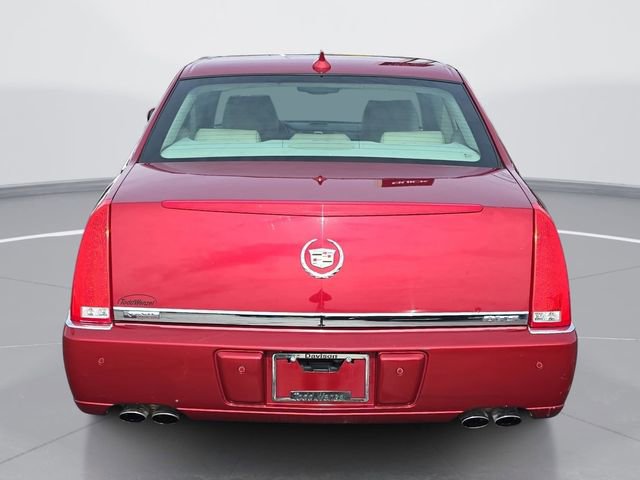 Used 2011 Cadillac DTS Luxury image 5