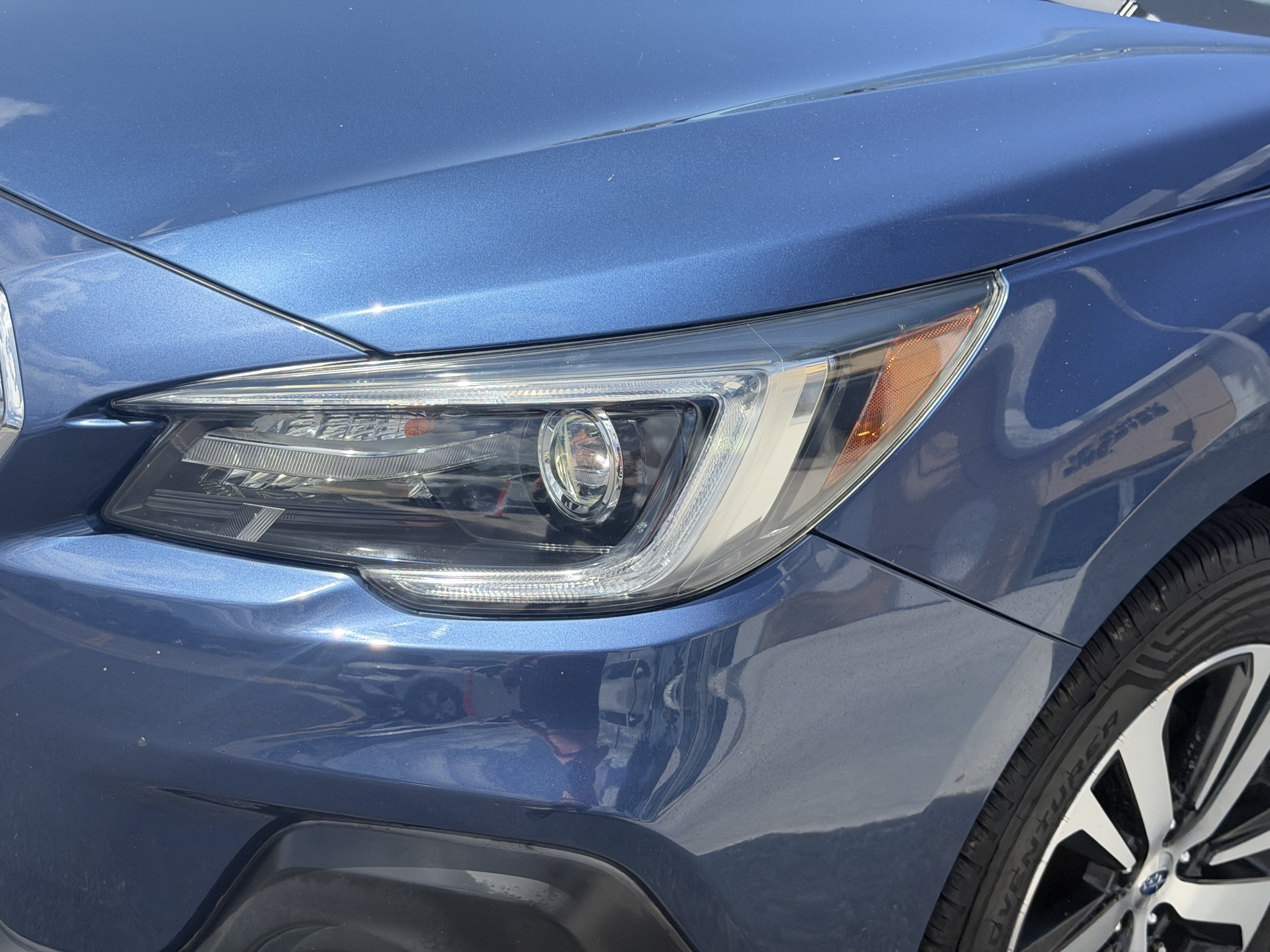 Used 2019 Subaru Outback 2.5i Limited AWD/4WD image 8