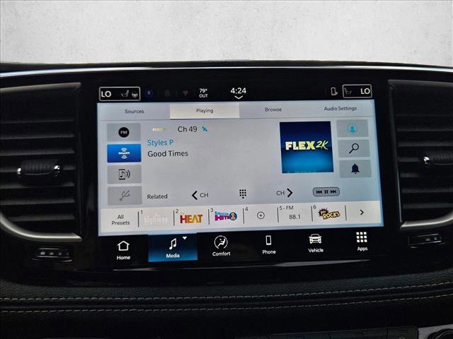 New 2026 Chrysler Pacifica Select w/ S Appearance Package FWD image 11