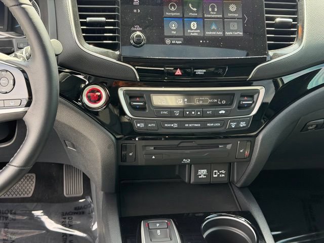 Certified 2021 Honda Pilot Touring image 20
