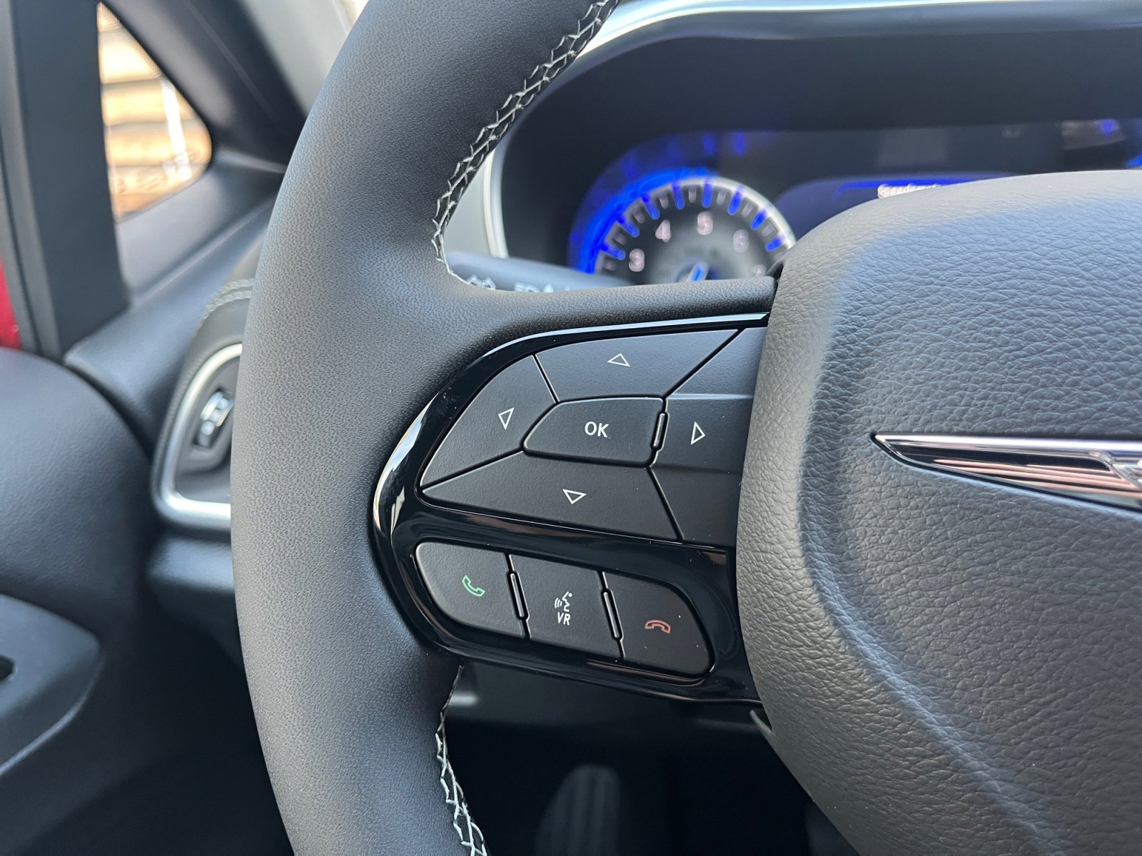 New 2026 Chrysler Pacifica Limited image 32