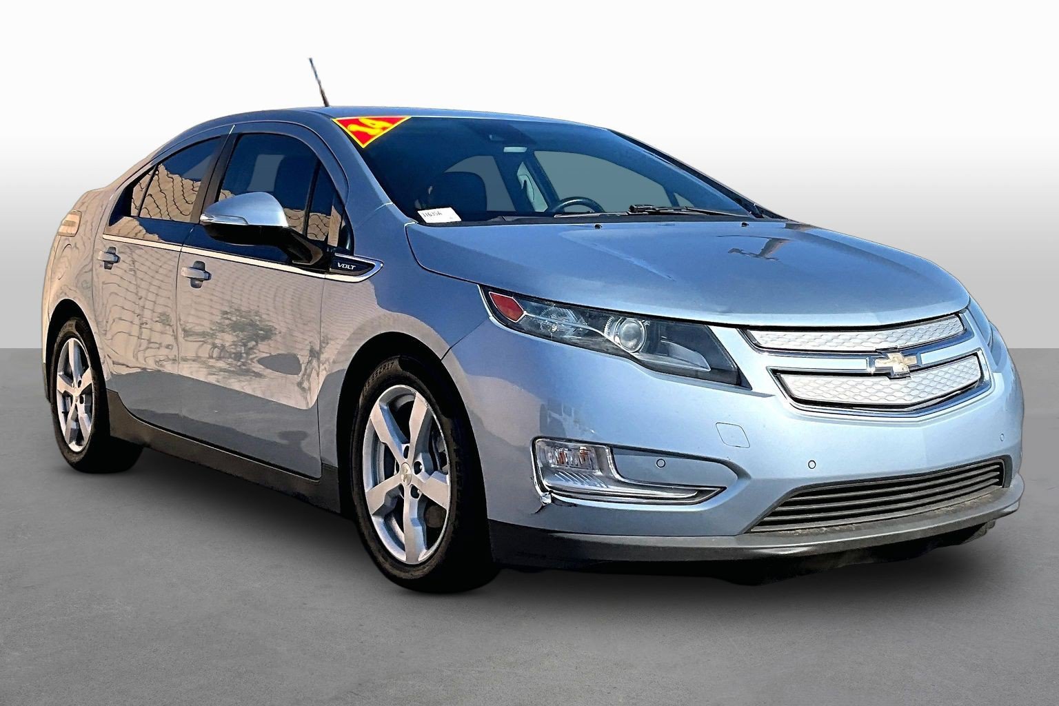 Used 2014 Chevrolet Volt Premium w/ Premium Trim Package FWD image 10