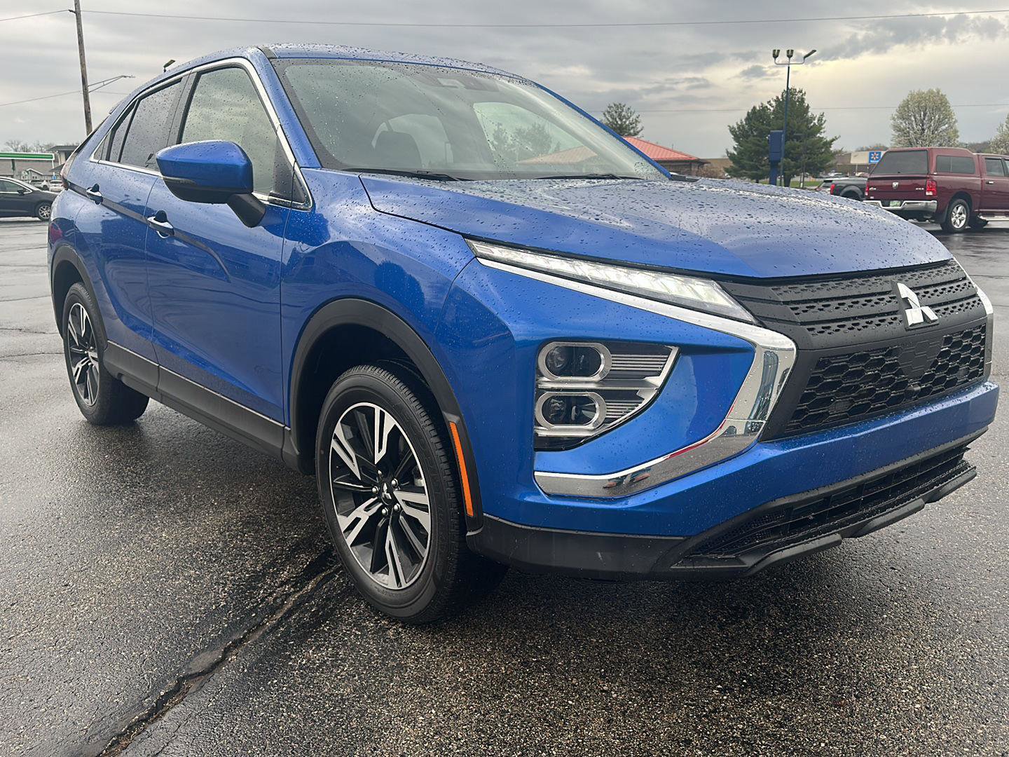 Used 2025 Mitsubishi Eclipse Cross Black Edition image 3