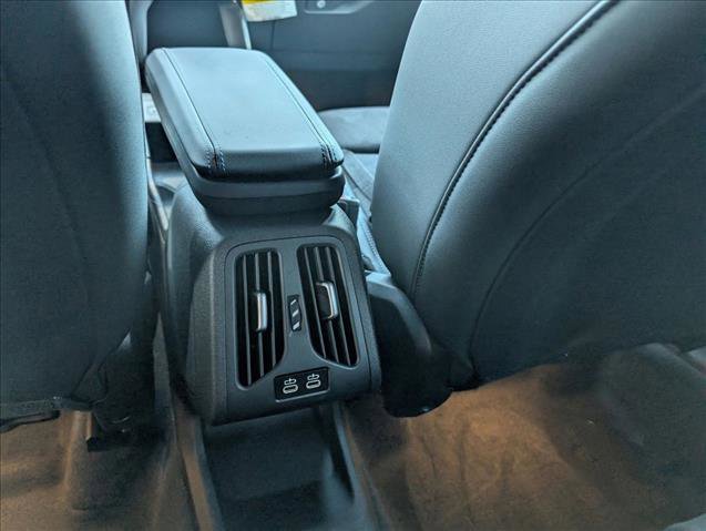 Used 2025 BMW X1 xDrive28i w/ M Sport Package image 29