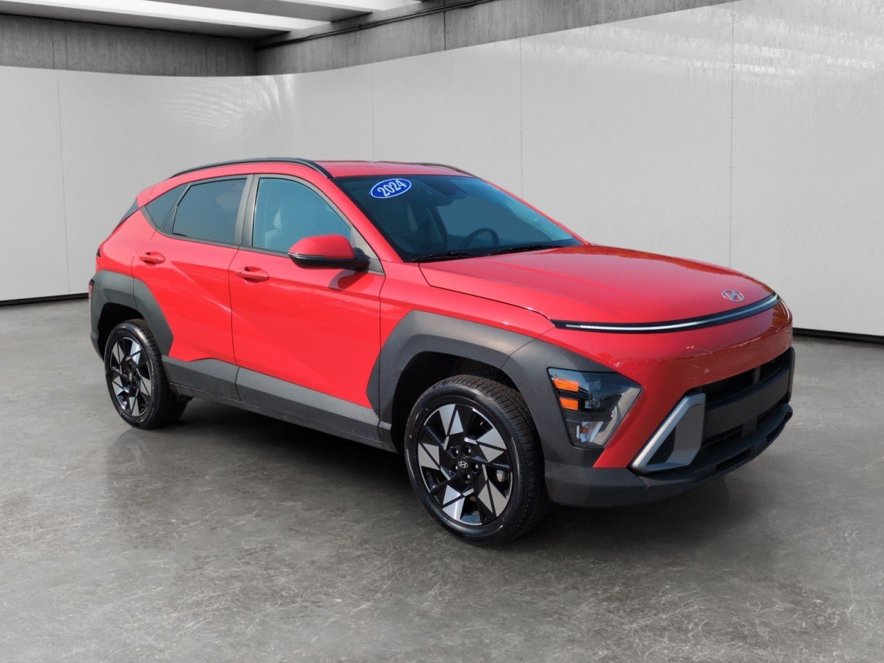 Used 2024 Hyundai Kona SEL AWD/4WD image 1