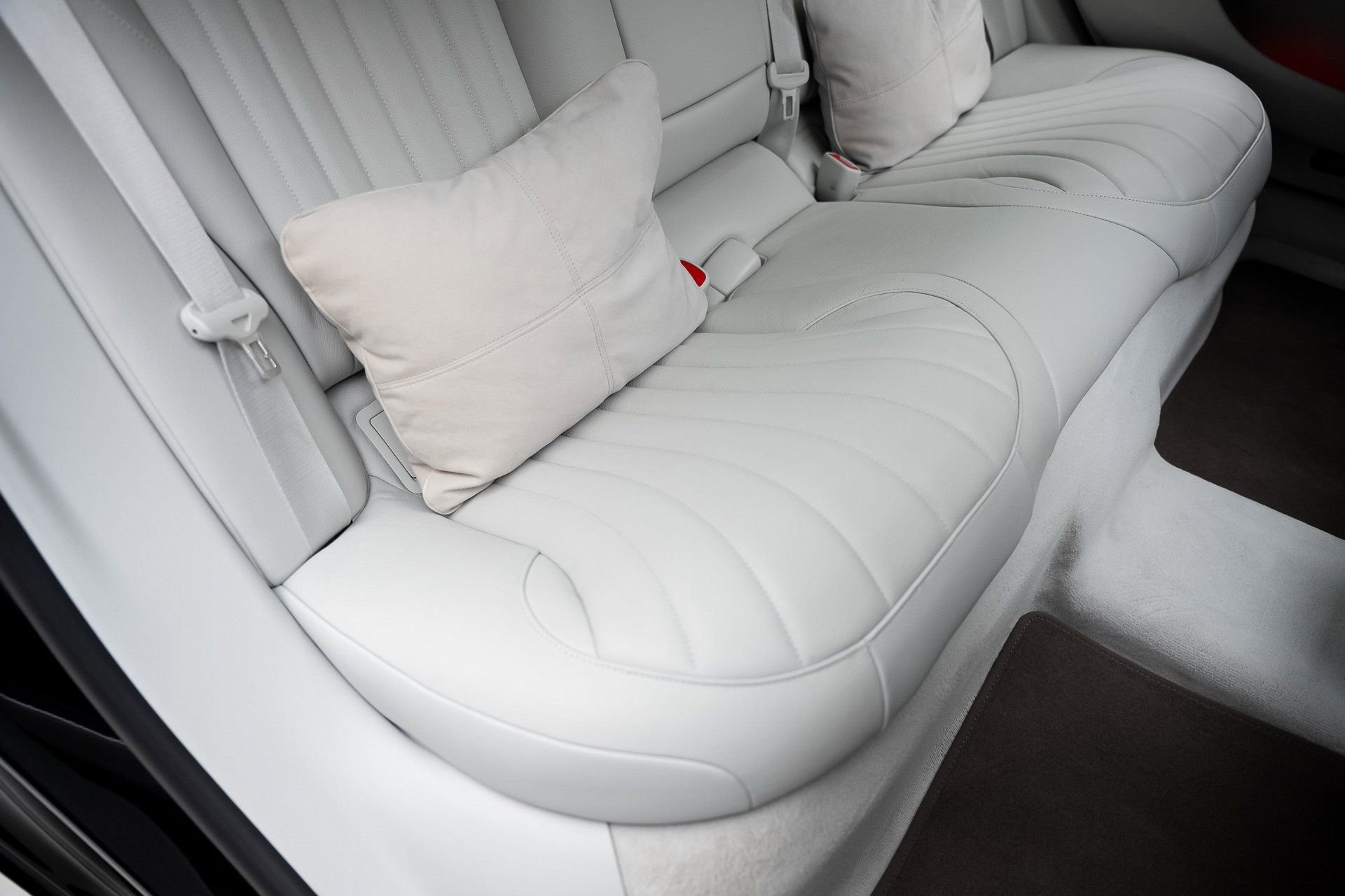 Used 2023 Mercedes-Benz EQS 450+ Sedan w/ AMG Line Exterior Package image 62