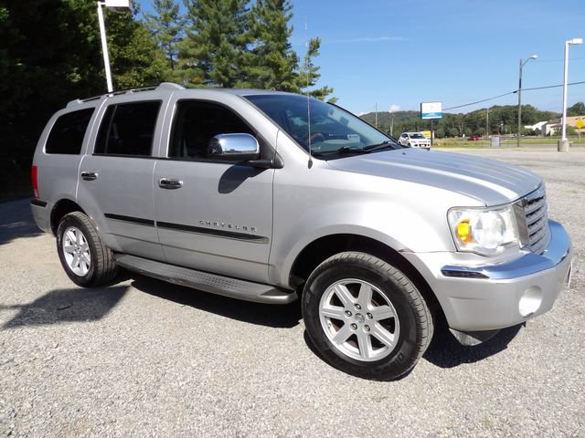 Used 2007 Chrysler Aspen Limited AWD/4WD image 7