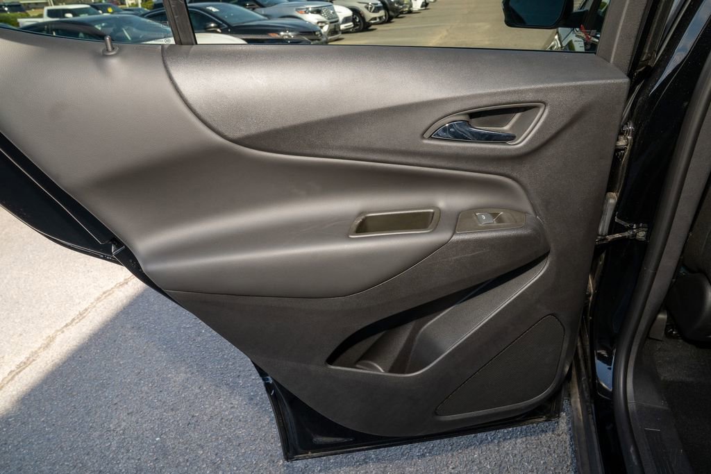 Used 2024 Chevrolet Equinox LT image 10