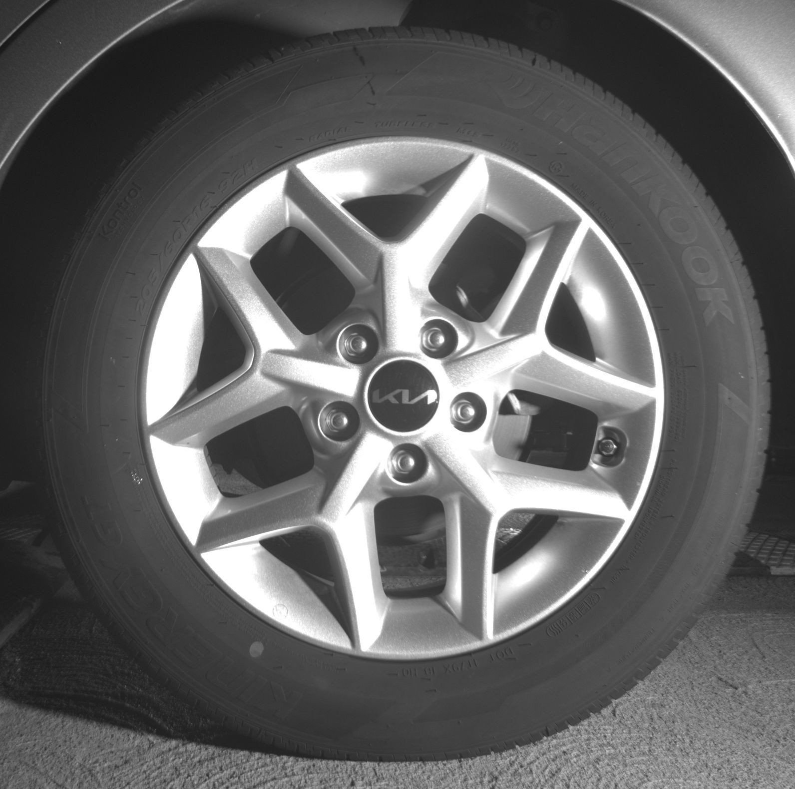 Used 2025 Kia Soul LX w/ LX Technology Package FWD image 19