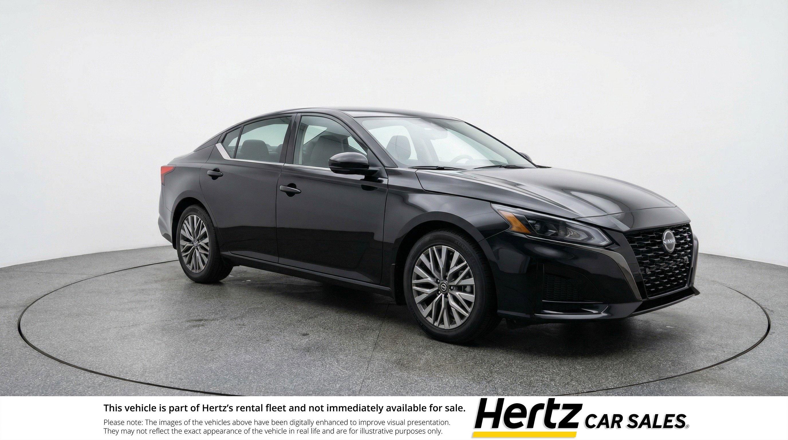 Used 2025 Nissan Altima 2.5 SV image 1