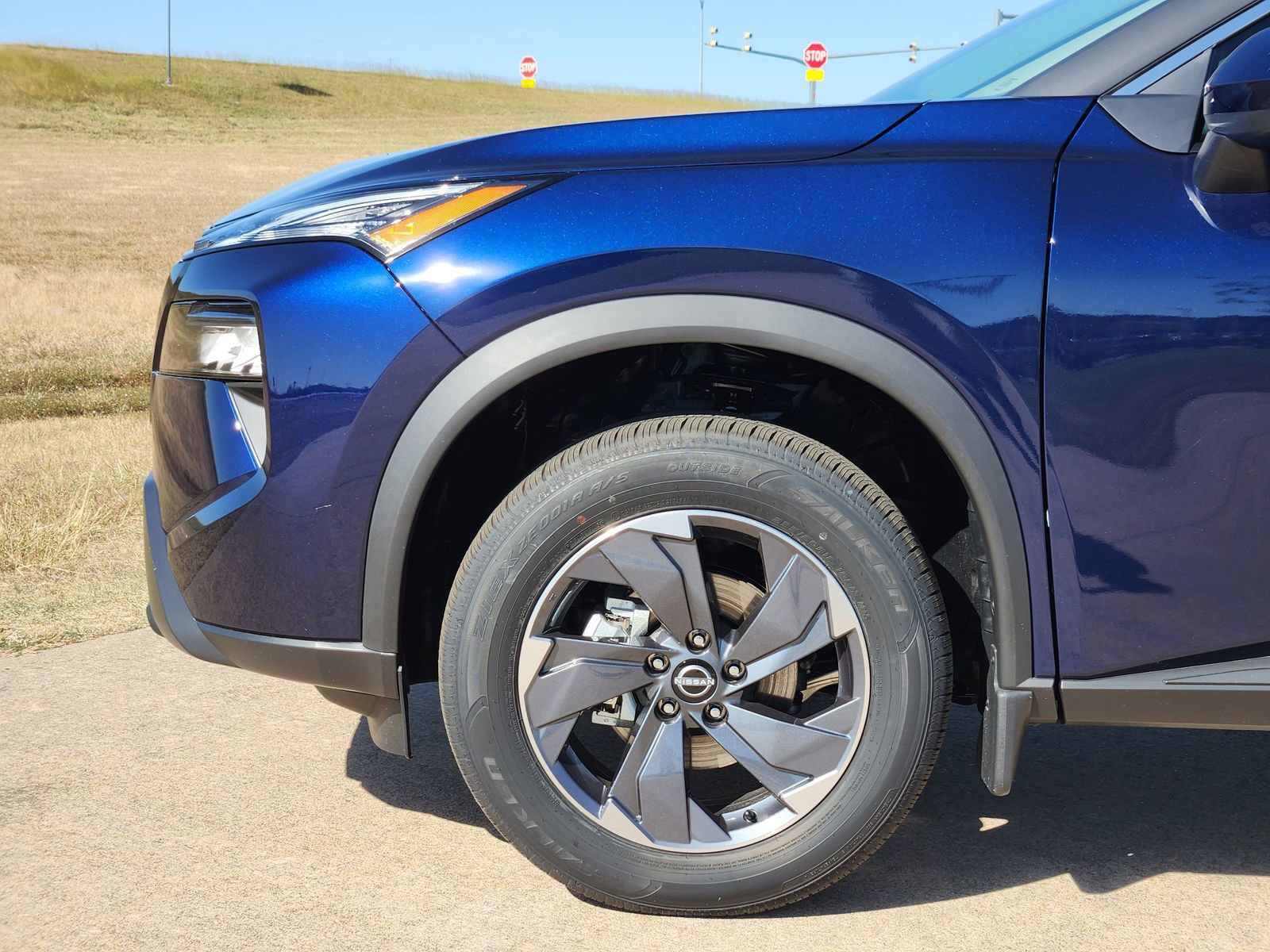 New 2026 Nissan Rogue SV w/ Cold Weather Package image 10