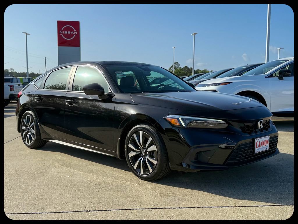 Used 2024 Honda Civic EX-L image 10