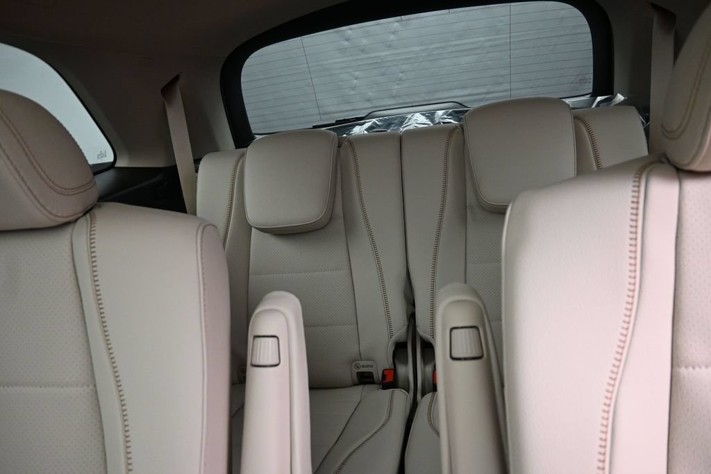 New 2027 Mercedes-Benz GLS 450 4MATIC image 22