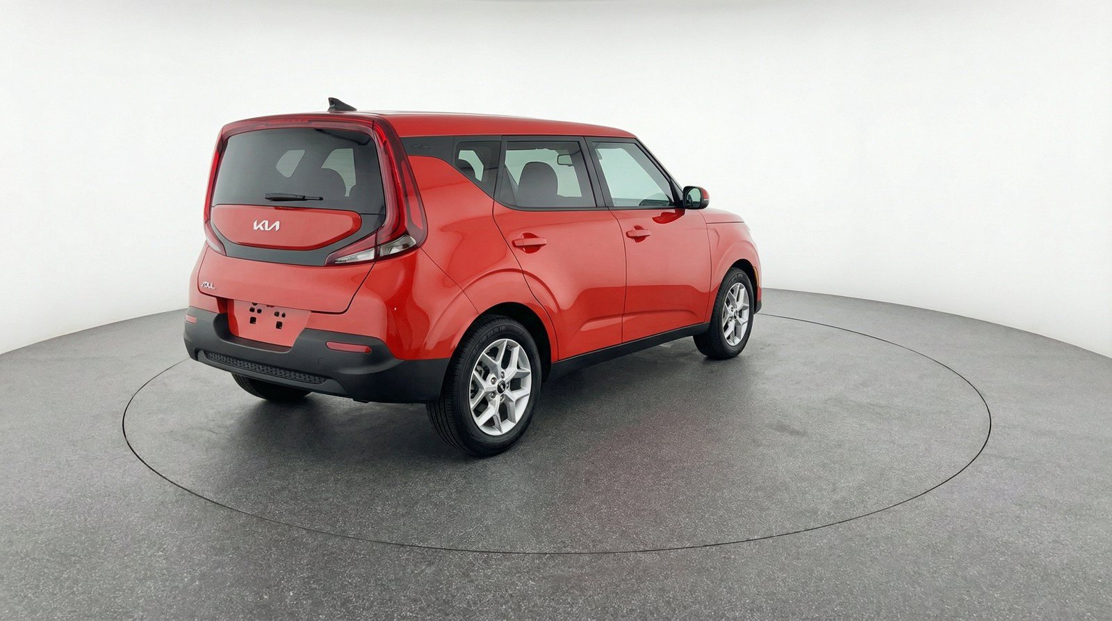 Used 2025 Kia Soul LX w/ LX Technology Package FWD image 9