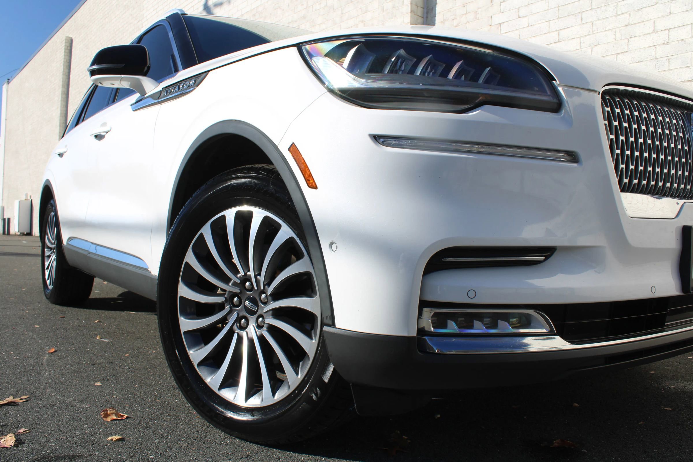 Used 2020 Lincoln Aviator Reserve w/ Equipment Group 201A image 9