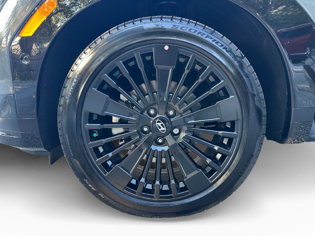 New 2027 Hyundai Santa Fe Calligraphy FWD image 9