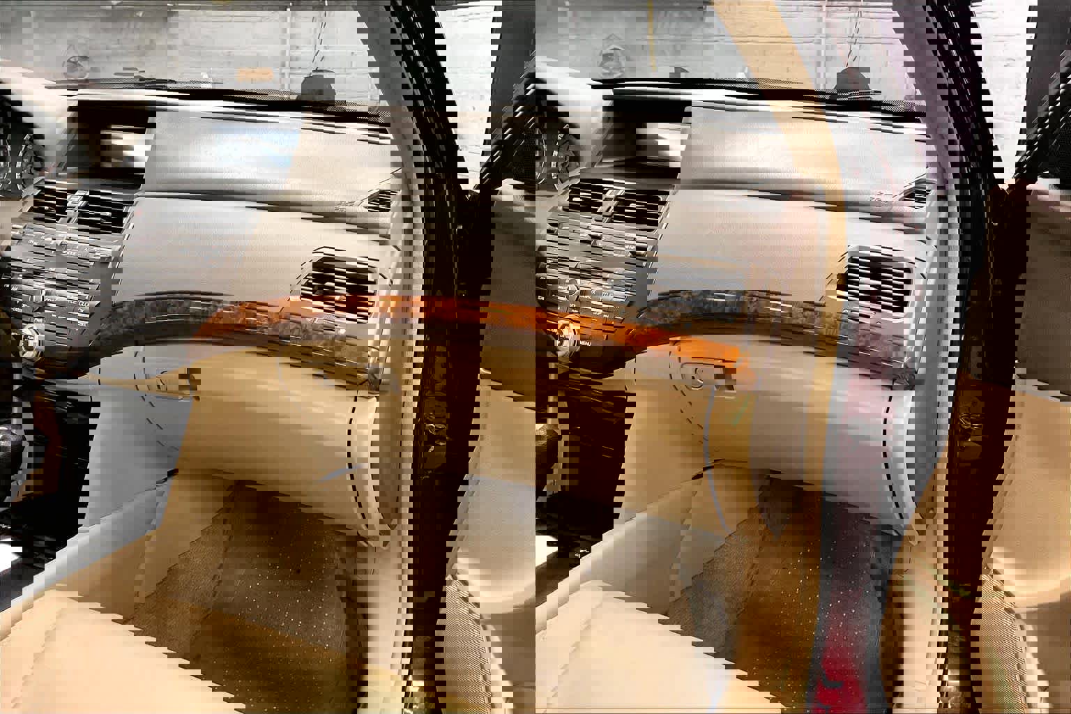 Used 2009 Honda Accord EX-L image 18