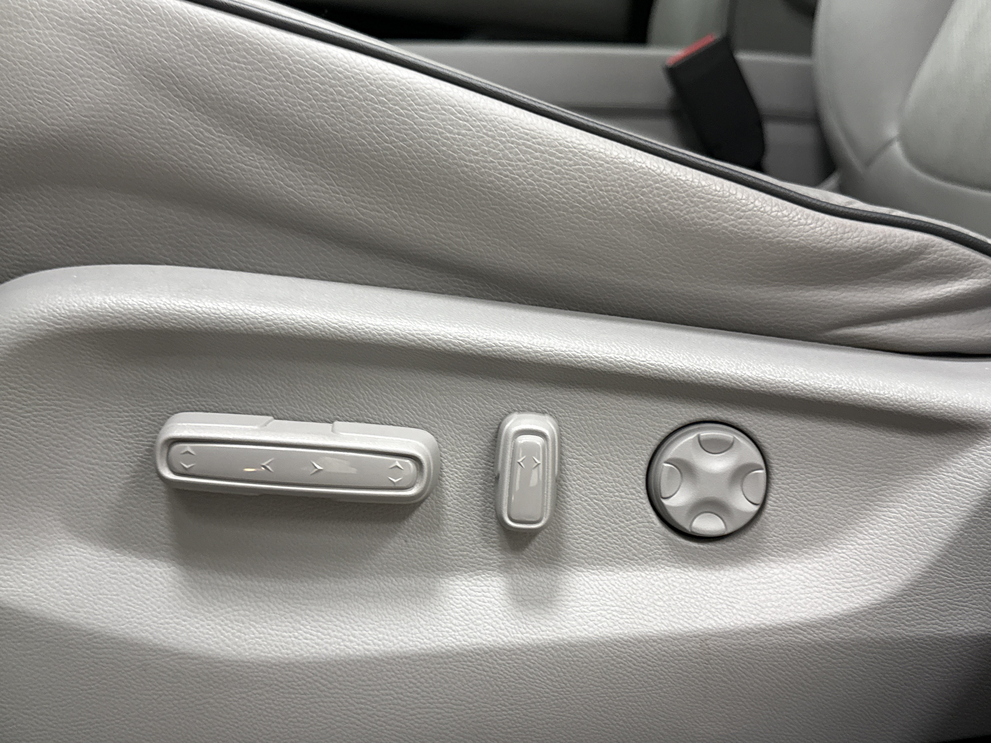 Used 2024 Honda Odyssey Elite image 28