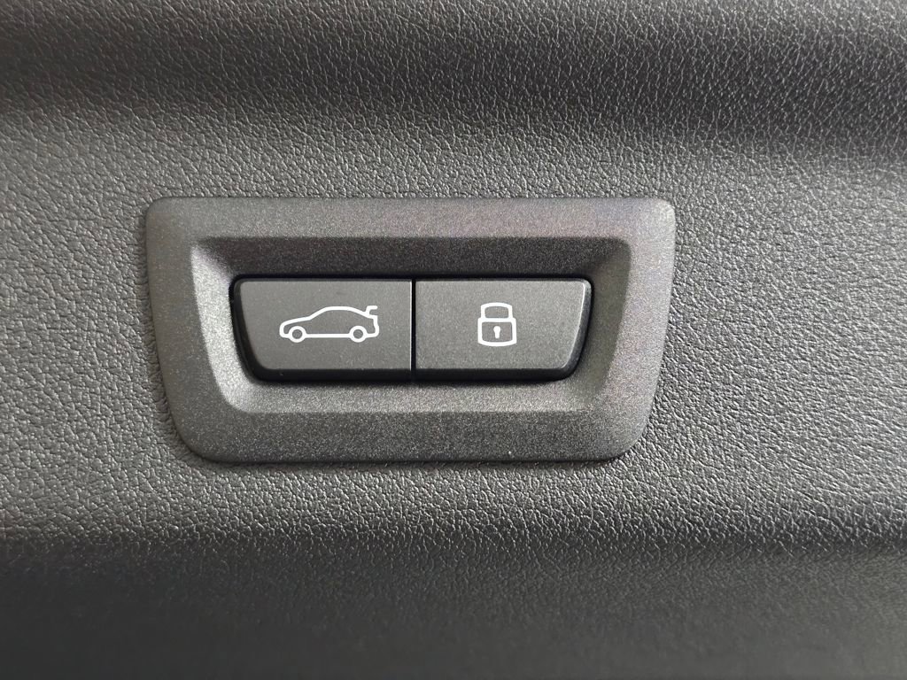 New 2026 BMW X1 xDrive28i w/ Convenience Package AWD/4WD image 10