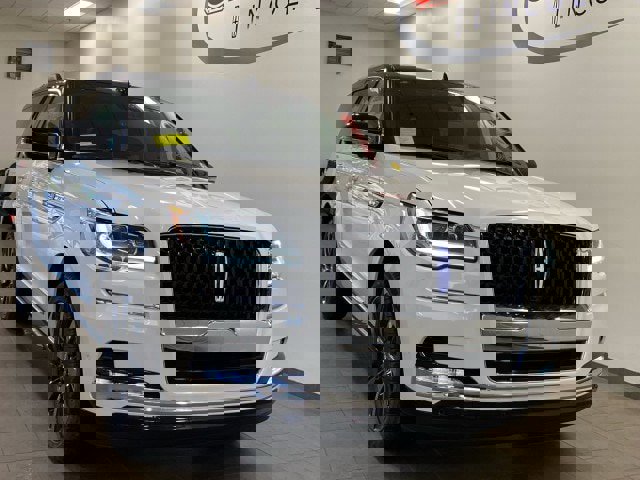 New 2024 Lincoln Navigator Black Label image 2
