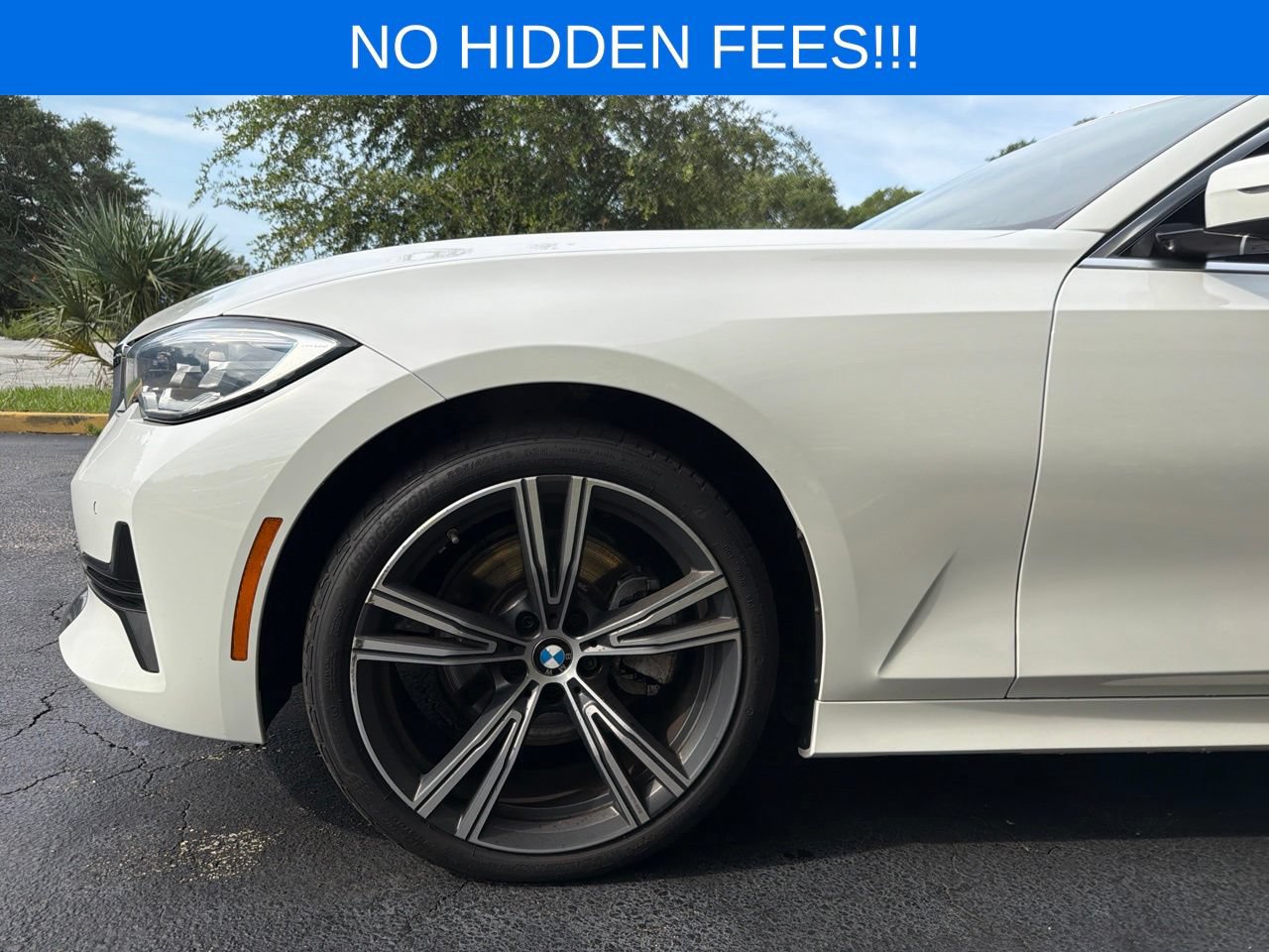 Used 2022 BMW 330i Sedan w/ Convenience Package RWD image 3