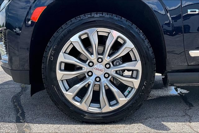 Used 2023 GMC Yukon Denali w/ Max Trailering Package AWD/4WD image 35