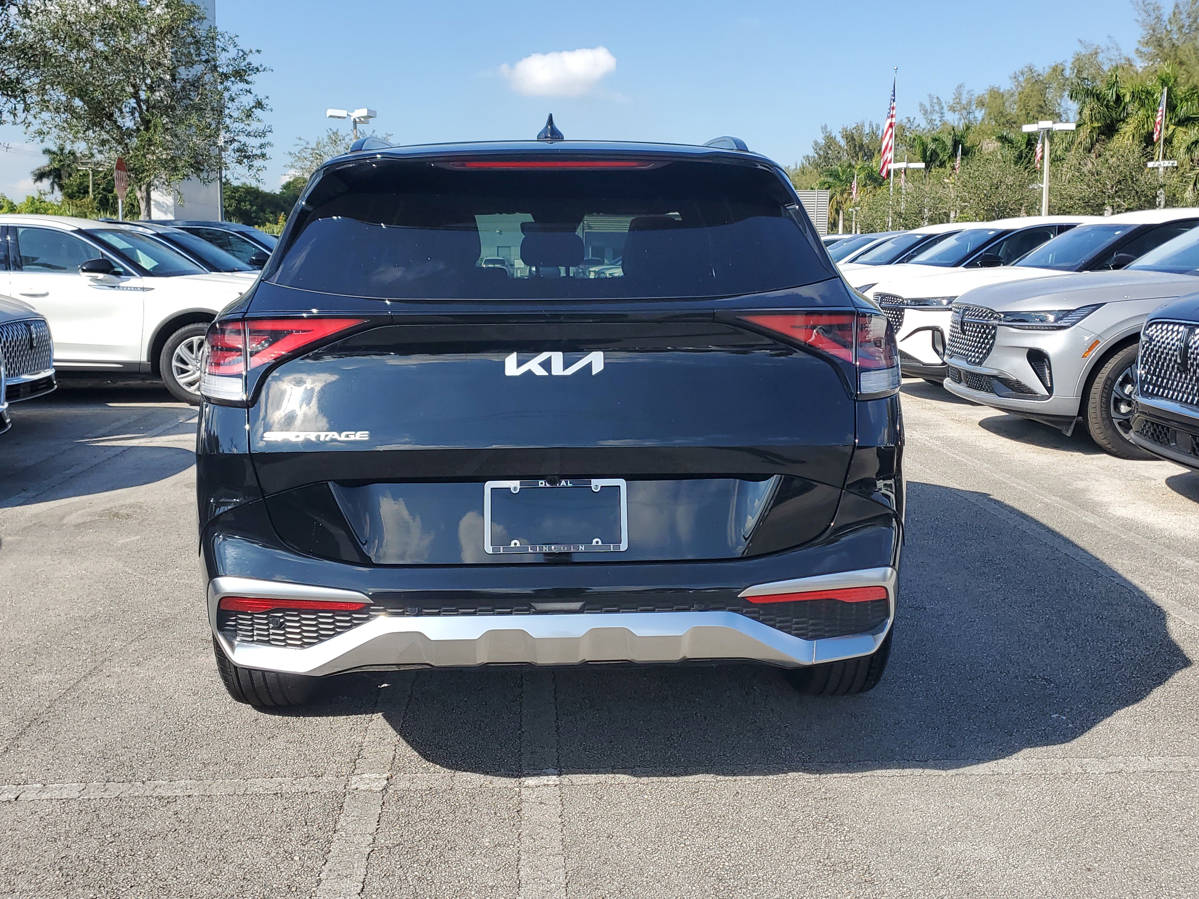 Used 2024 Kia Sportage SX image 5