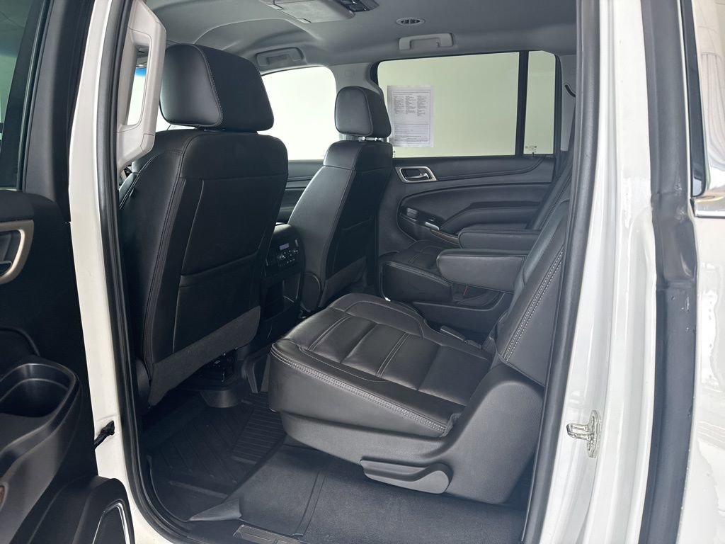 Used 2019 GMC Yukon XL Denali AWD/4WD image 14