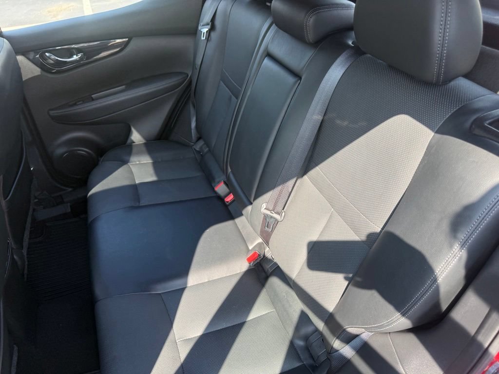 Used 2019 Nissan Rogue Sport SL w/ Premium Package AWD/4WD image 31