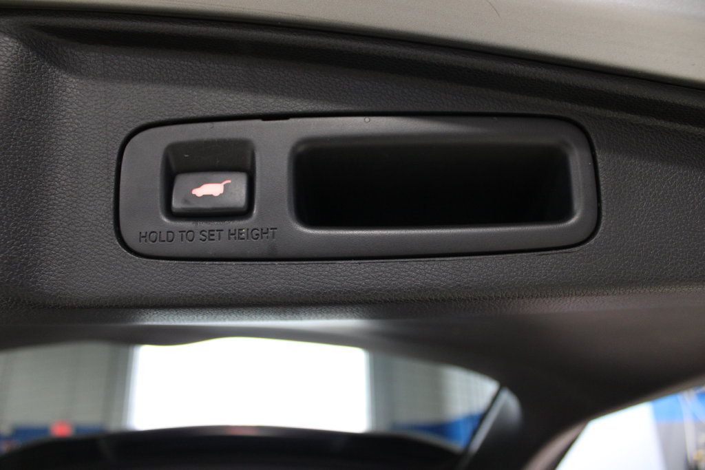 Used 2017 Honda CR-V EX-L image 25