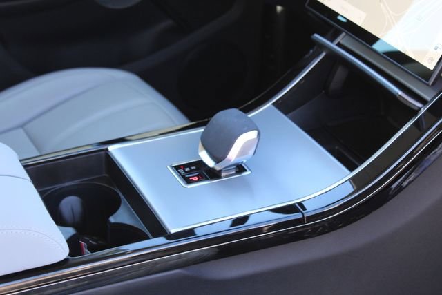 Used 2025 Land Rover Range Rover Evoque S image 26