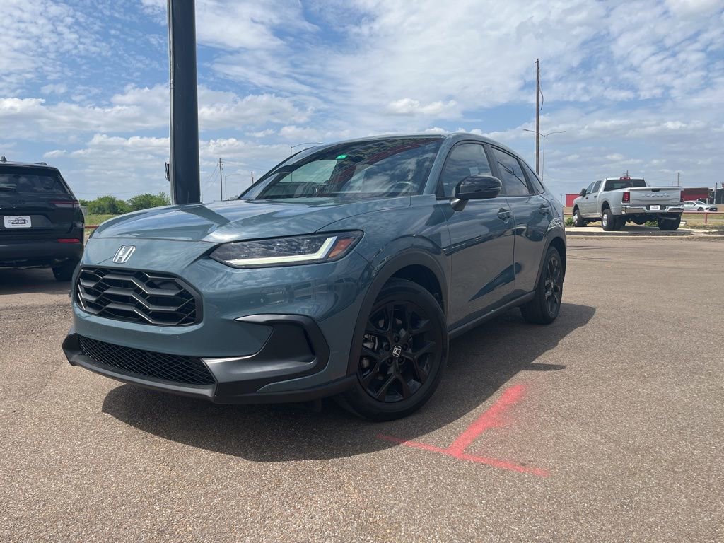Used 2024 Honda HR-V Sport image 2